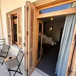Adile By Krisses Apartment