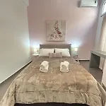 Adile By Krisses Apartment *
